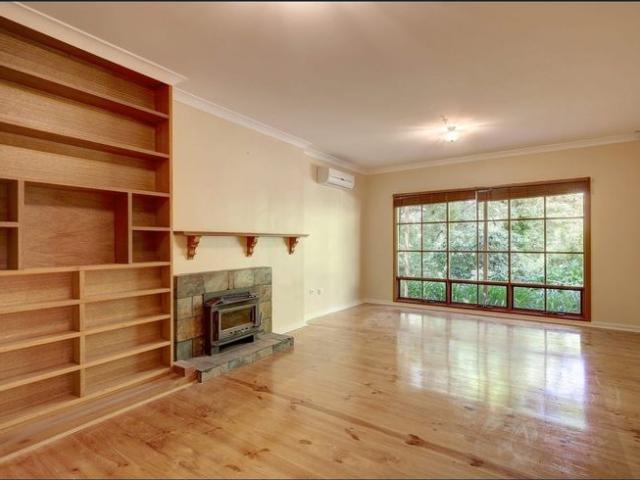 House for rent in Crafers, South Australia