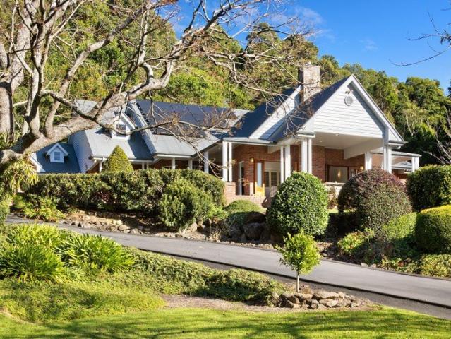 House for sale in Tamborine Mountain, Queensland