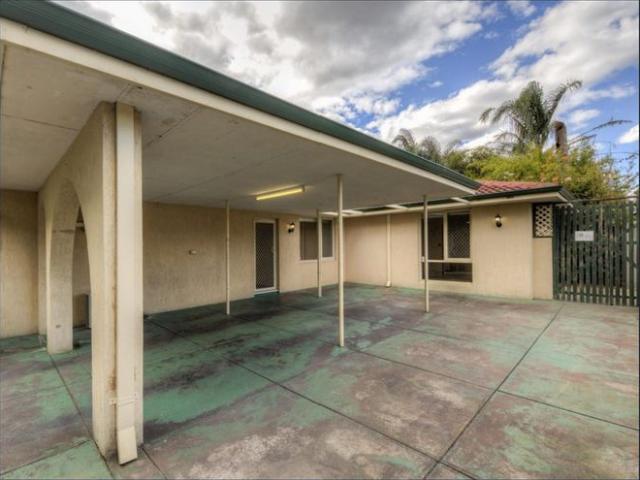 House for rent in High Wycombe, Western Australia