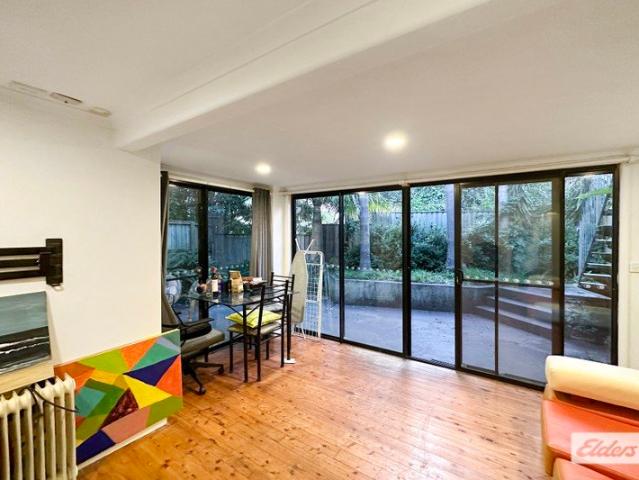 Apartment for rent in Lower North Shore, Sydney