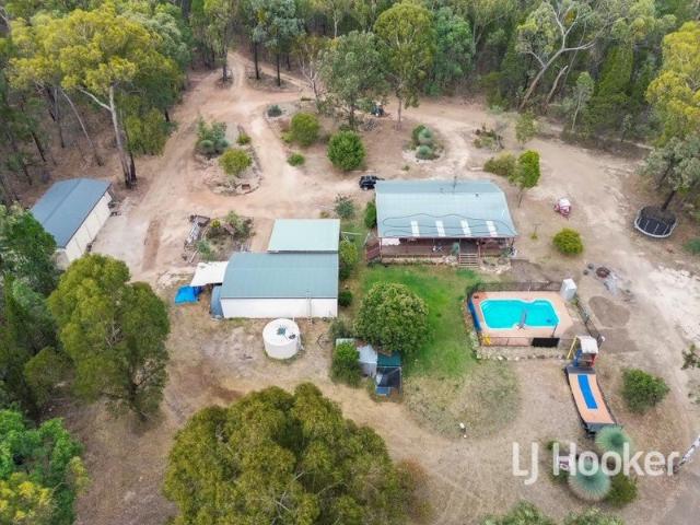 Cottage for sale in Gilgai, New South Wales