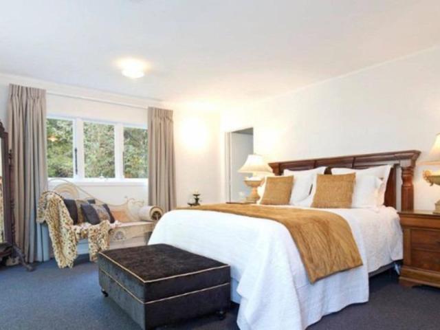 Property for rent in Kawau Island