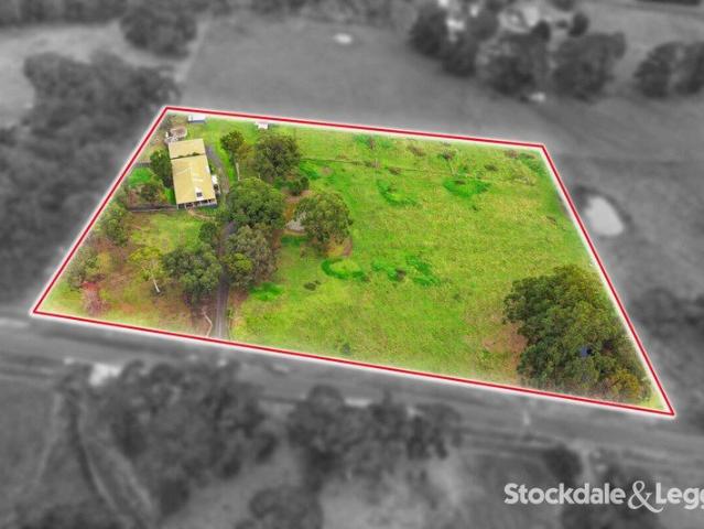 House for sale in Churchill, Victoria