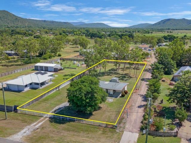 House for sale in Alligator Creek, Queensland