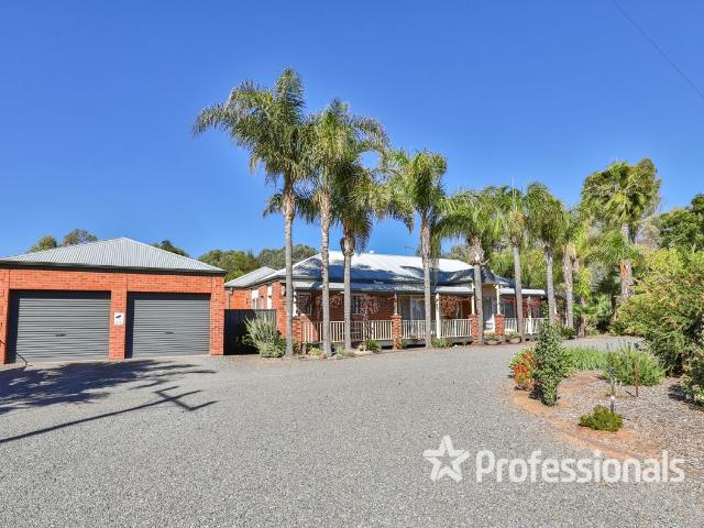 House for sale in Nichols Point