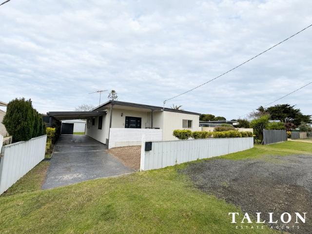 House for rent in Sunderland Bay, Victoria