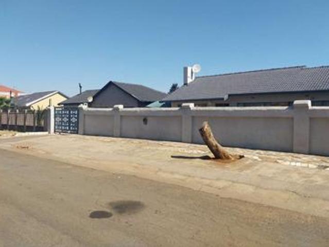 House for sale in Ekurhuleni, Gauteng