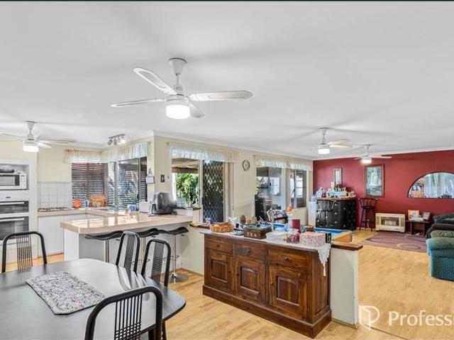 House for rent in Seville Grove, Western Australia