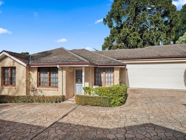 Villa for sale in Manchester Square, New South Wales