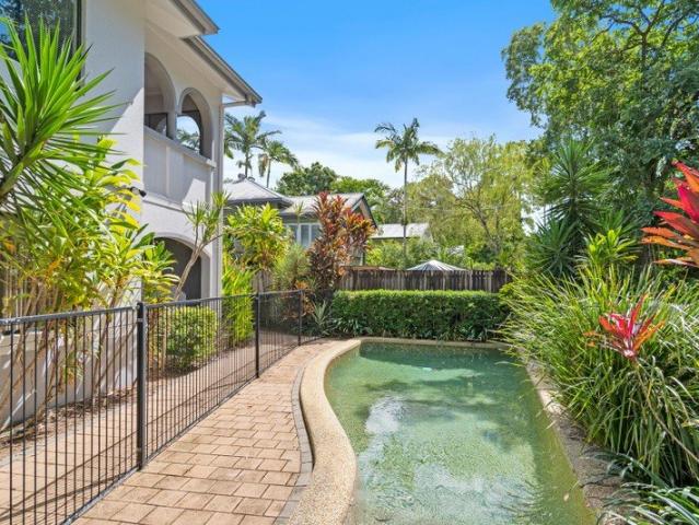 Apartment for sale in Cairns, Queensland