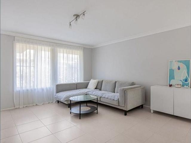 Townhouse for rent in Fernbrook, Queensland