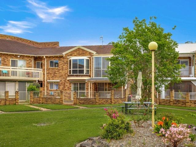 Apartment for sale in Berkely Retirement Village, Gosford