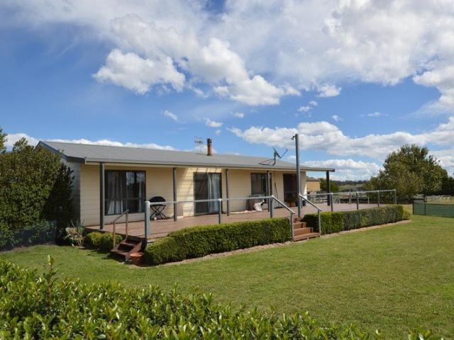 Cottage for rent in Baldersleigh, New South Wales