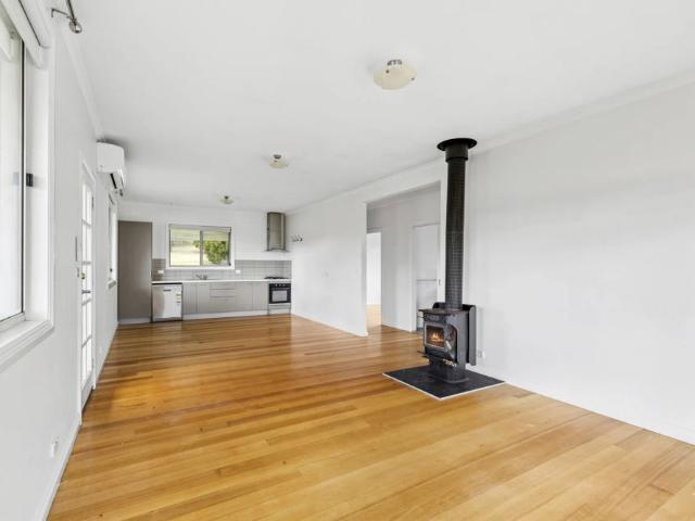 House for rent in Eganstown, Victoria