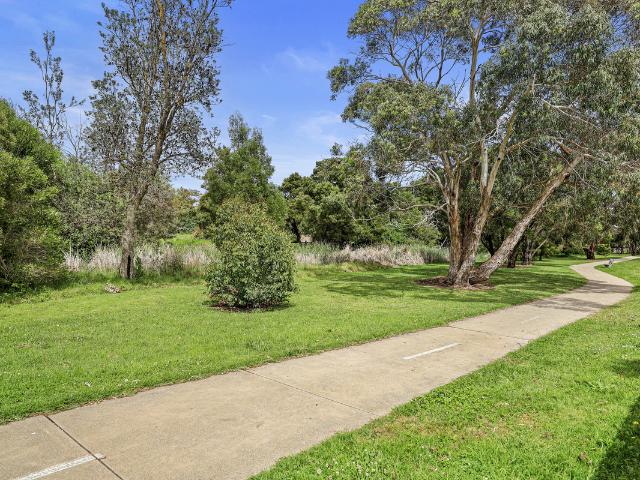 Townhouse for sale in Warrnambool, Victoria