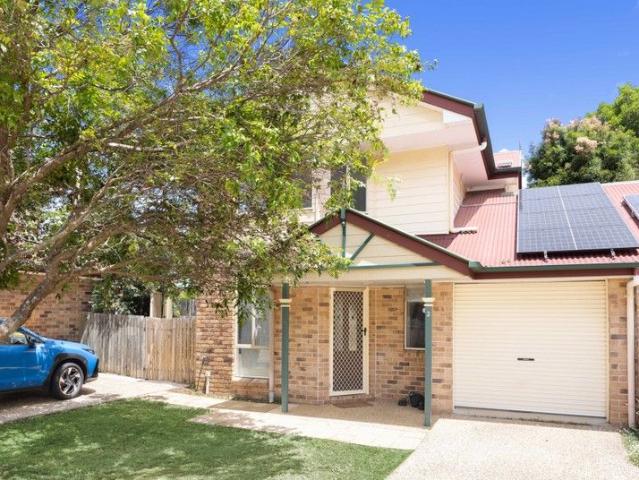 Townhouse for sale in Kings Creek, Queensland
