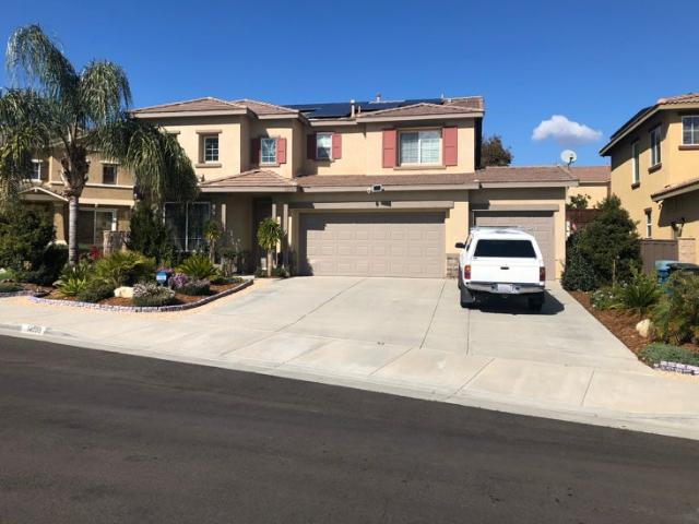Room for rent in Lake Elsinore, California