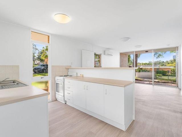 Townhouse for rent in Fernbrook, Queensland