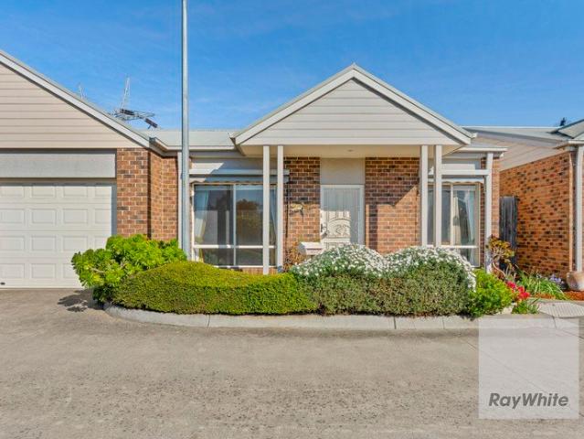 Apartment for sale in South Morang, Melbourne