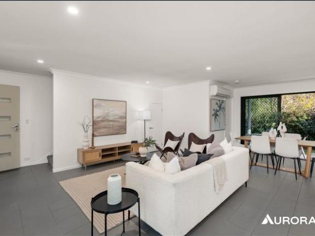 Townhouse for rent in Toombul, Queensland