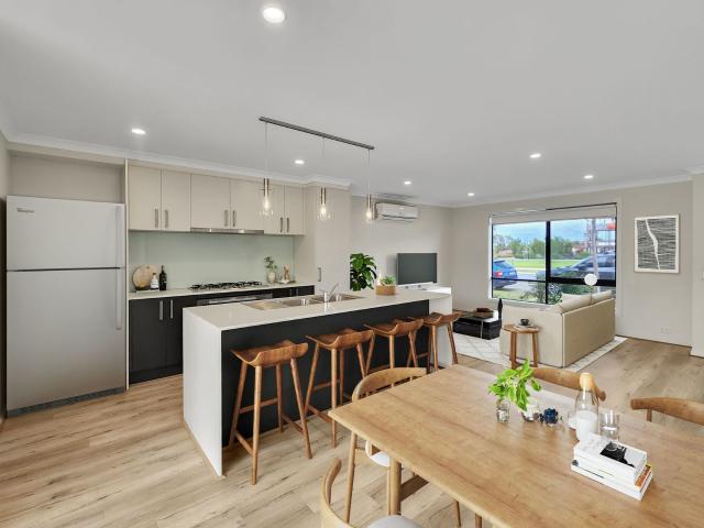 Townhouse for sale in Geelong, Victoria