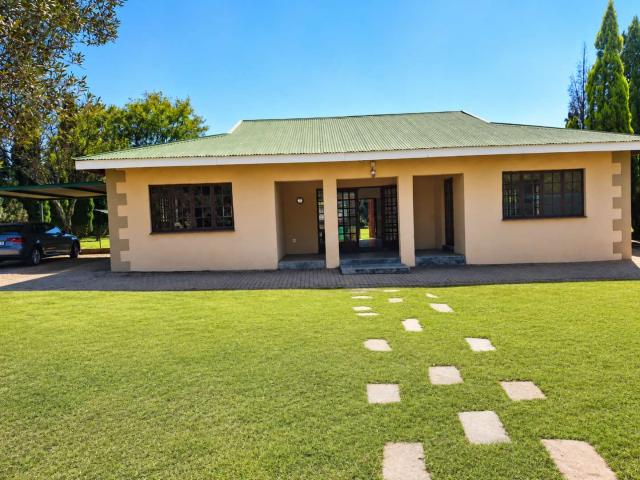 House for rent in Waterkloof, Gauteng