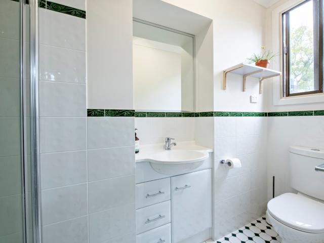 Cottage for sale in Dubbo