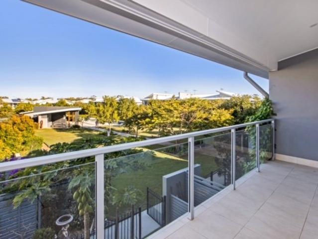 Townhouse for sale in Toombul, Queensland