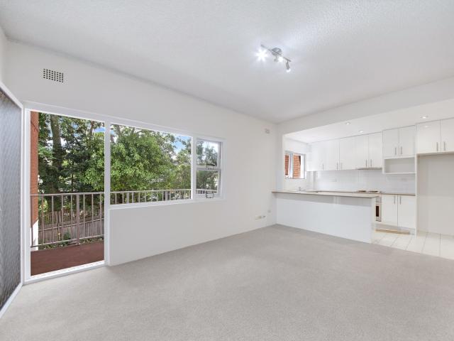 Apartment for rent in Cammeray