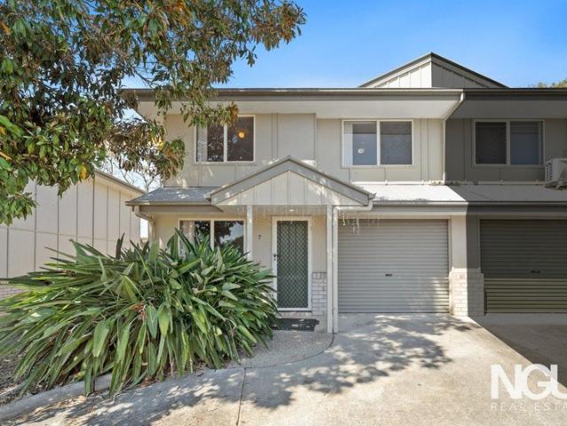 Townhouse for sale in Toombul, Queensland