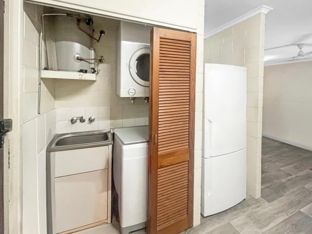 Apartment for sale in Manunda, Queensland