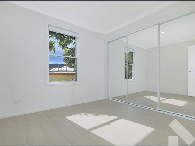 House for rent in Wollongong West, New South Wales