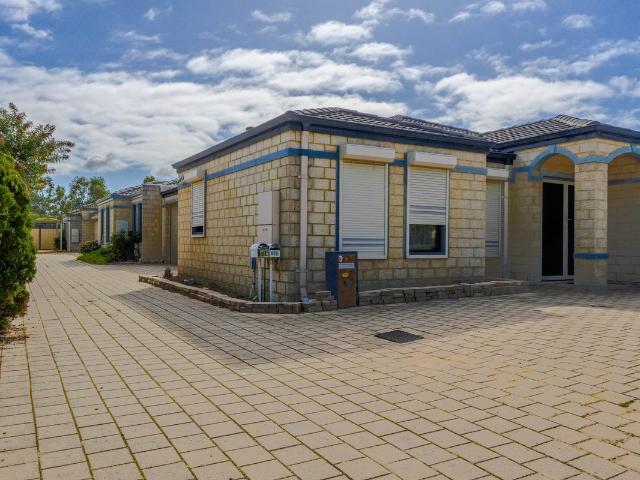 Villa for sale in Stirling, Western Australia