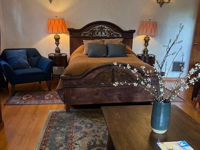 Room for rent in Canoga Park, California