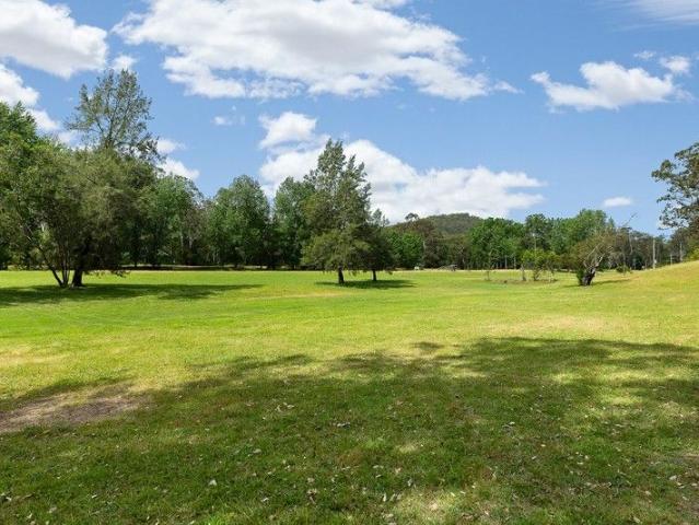 Cottage for sale in Lower Portland, New South Wales