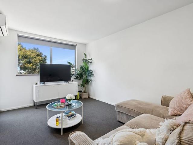 Apartment for rent in Maylands, Western Australia