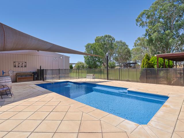 House for sale in Cabarita, Victoria