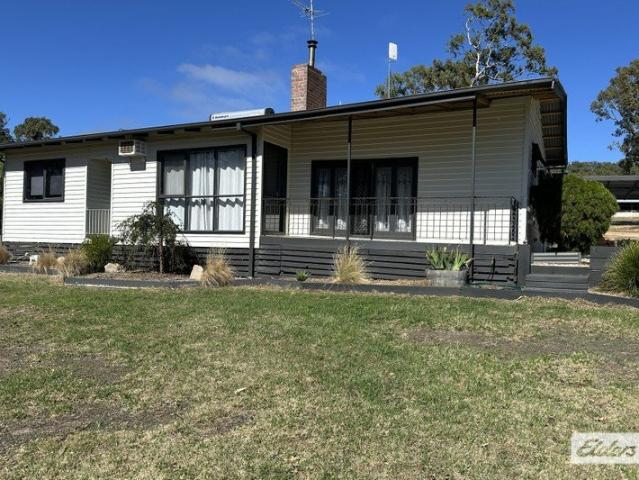 House for rent in Black Range, Shire of Northern Grampians