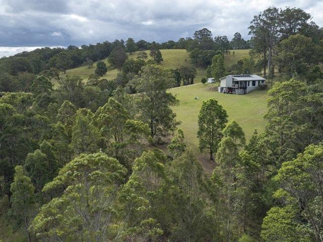 Cottage for sale in Minimbah, New South Wales