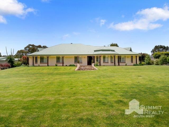 House for sale in Roelands, Shire Of Harvey