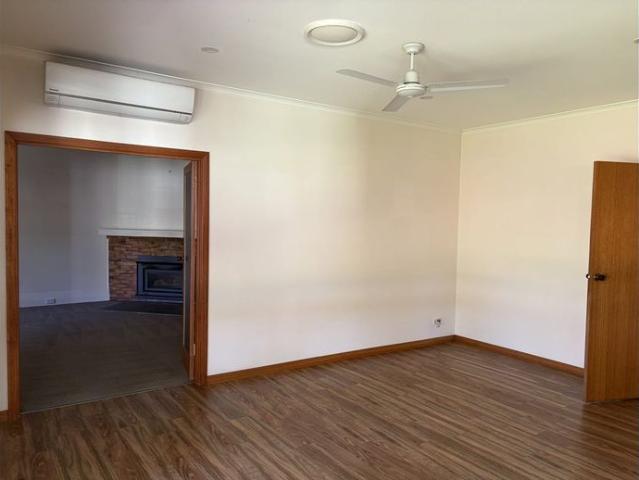 House for rent in Hamilton, Victoria