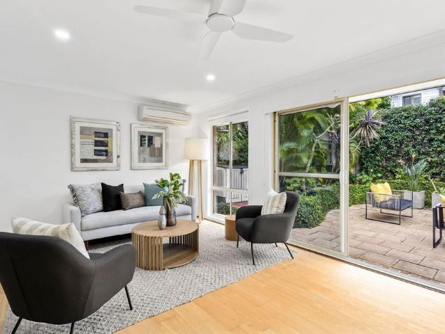 House for rent in Allambie, Sydney