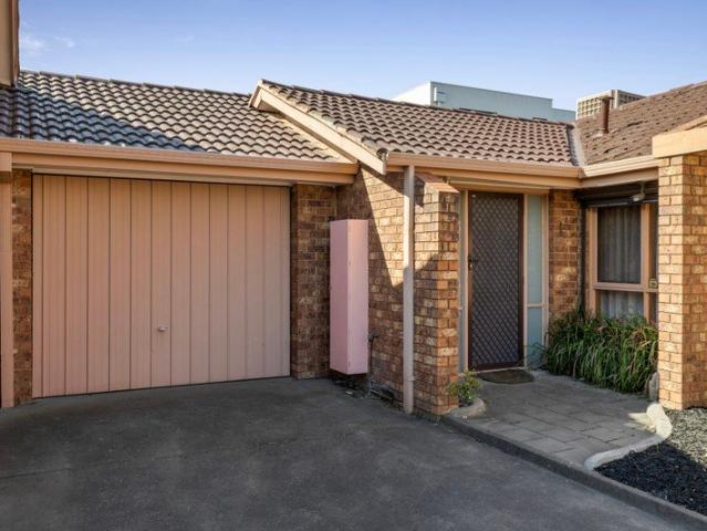 Apartment for sale in Doncaster East, Melbourne