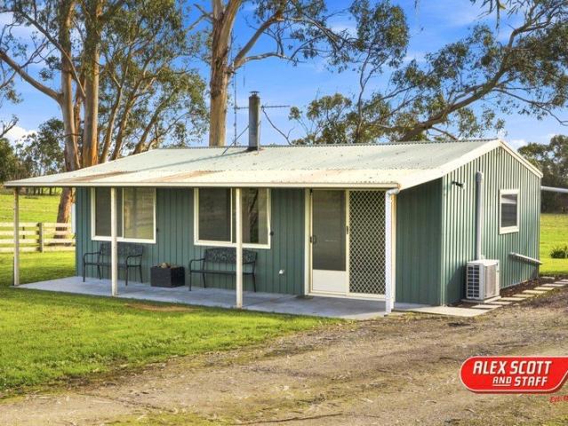 House for sale in Stony Creek, Victoria