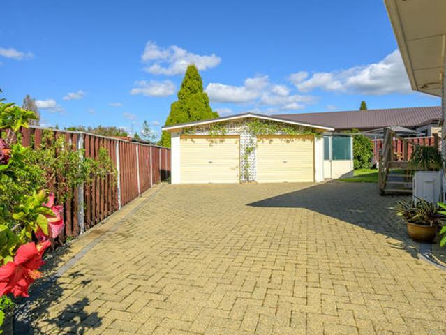 Property for sale in Omokoroa, Bay Of Plenty