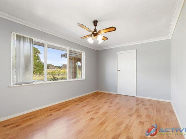 House for rent in West Swan, Western Australia