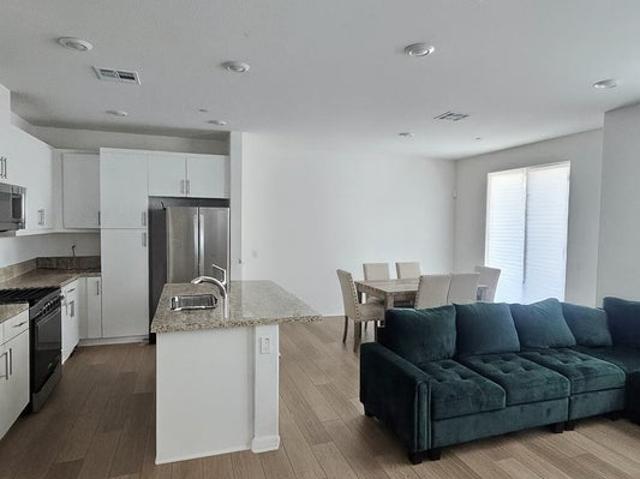 Room for rent in Wildomar, California