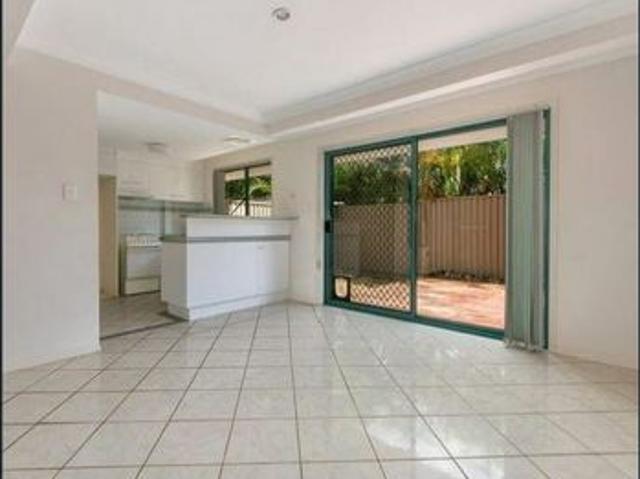 Townhouse for rent in Fernbrook, Queensland