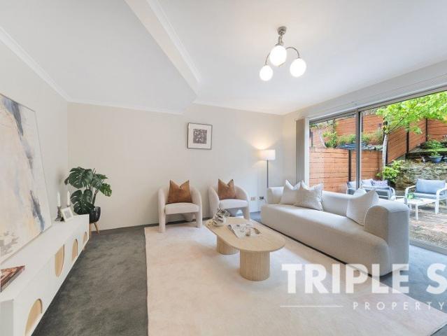 Townhouse for sale in Sydney, New South Wales