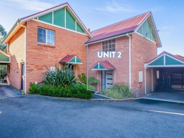 Townhouse for rent in Lenah Valley, Hobart